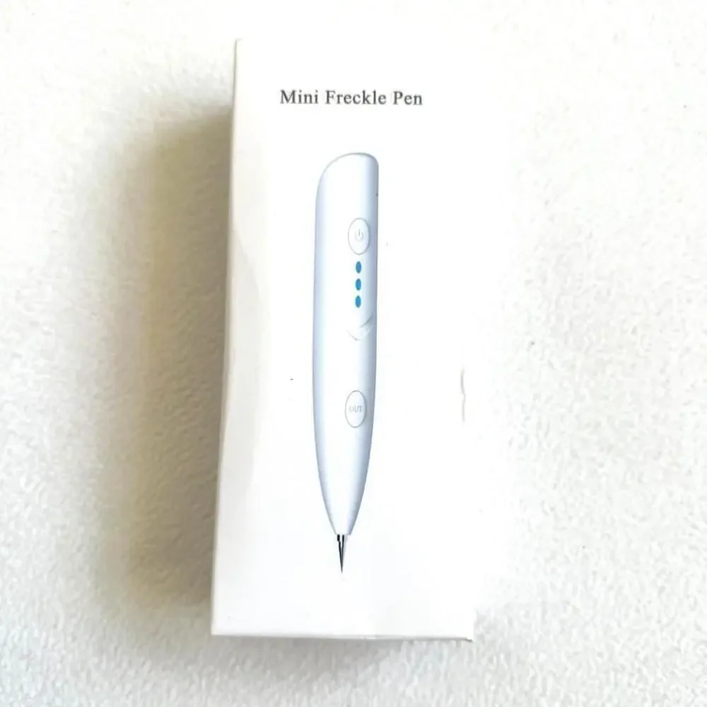 Unisex Mini Freckle Pen - White